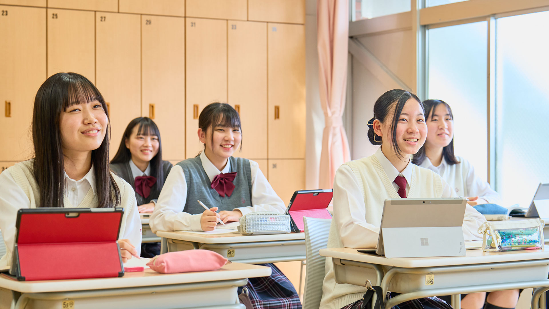 女子校 仁愛女子高等学校｜START GUIDE・福井県の私立学校紹介